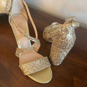 Elegant Gold Glitter Women's Heels by Badgley Mischka